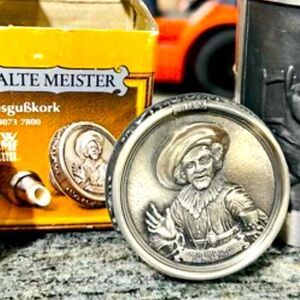 VTG Zinn pewter Alte Meister wine pourer and stopper. Used in OG box.